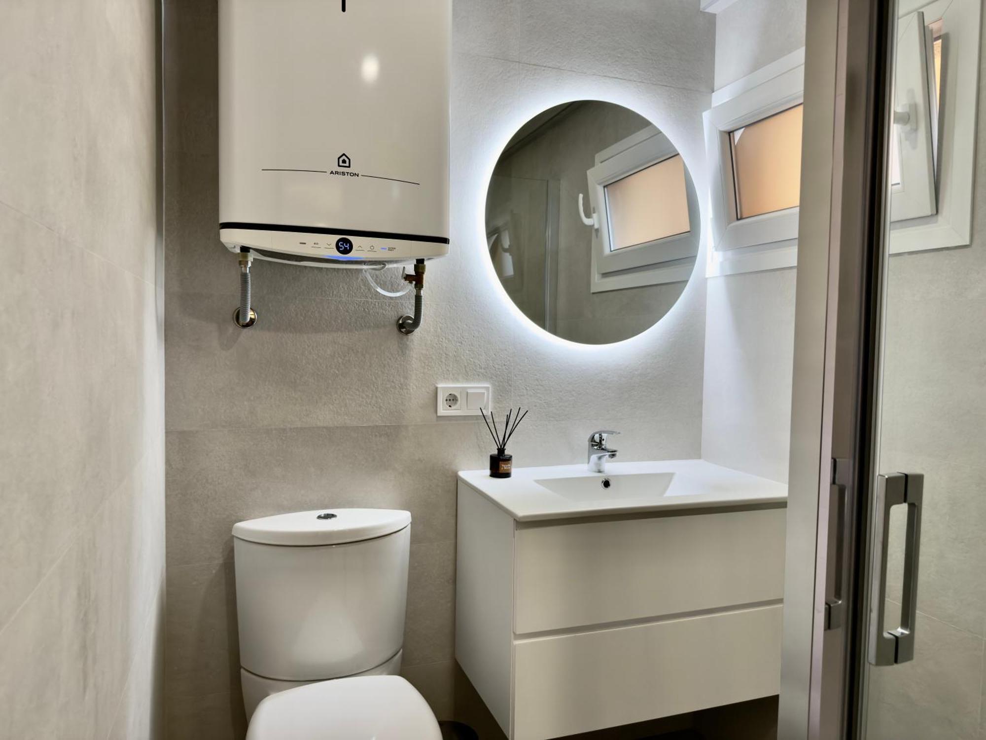 Cor - Precioso Totalmente Reformado Apartment *